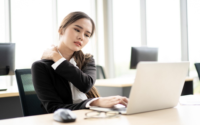 นั่งทำงานนานๆ อันตรายไหม